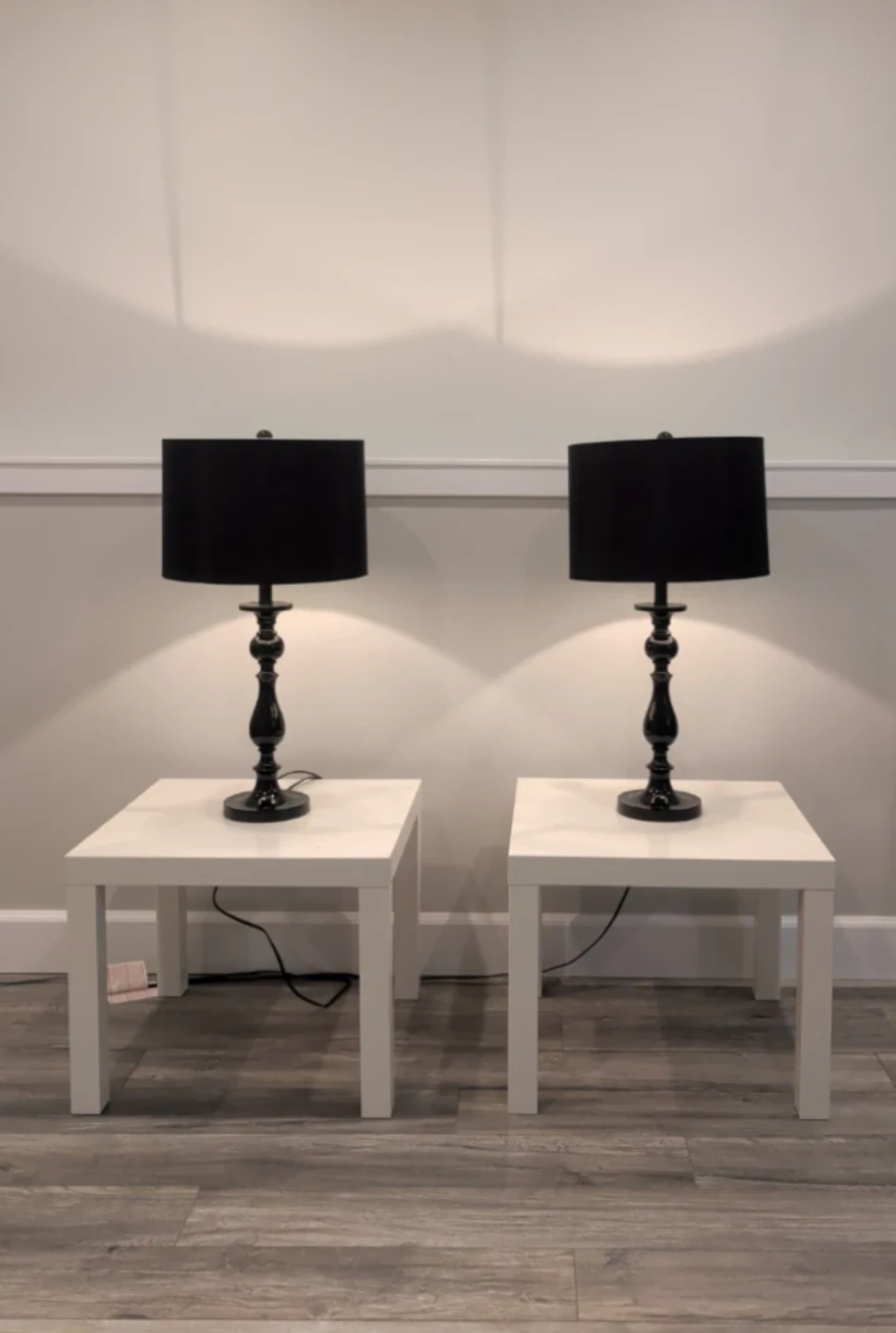 4pc Bedroom or Living Room Table & Lamp Set