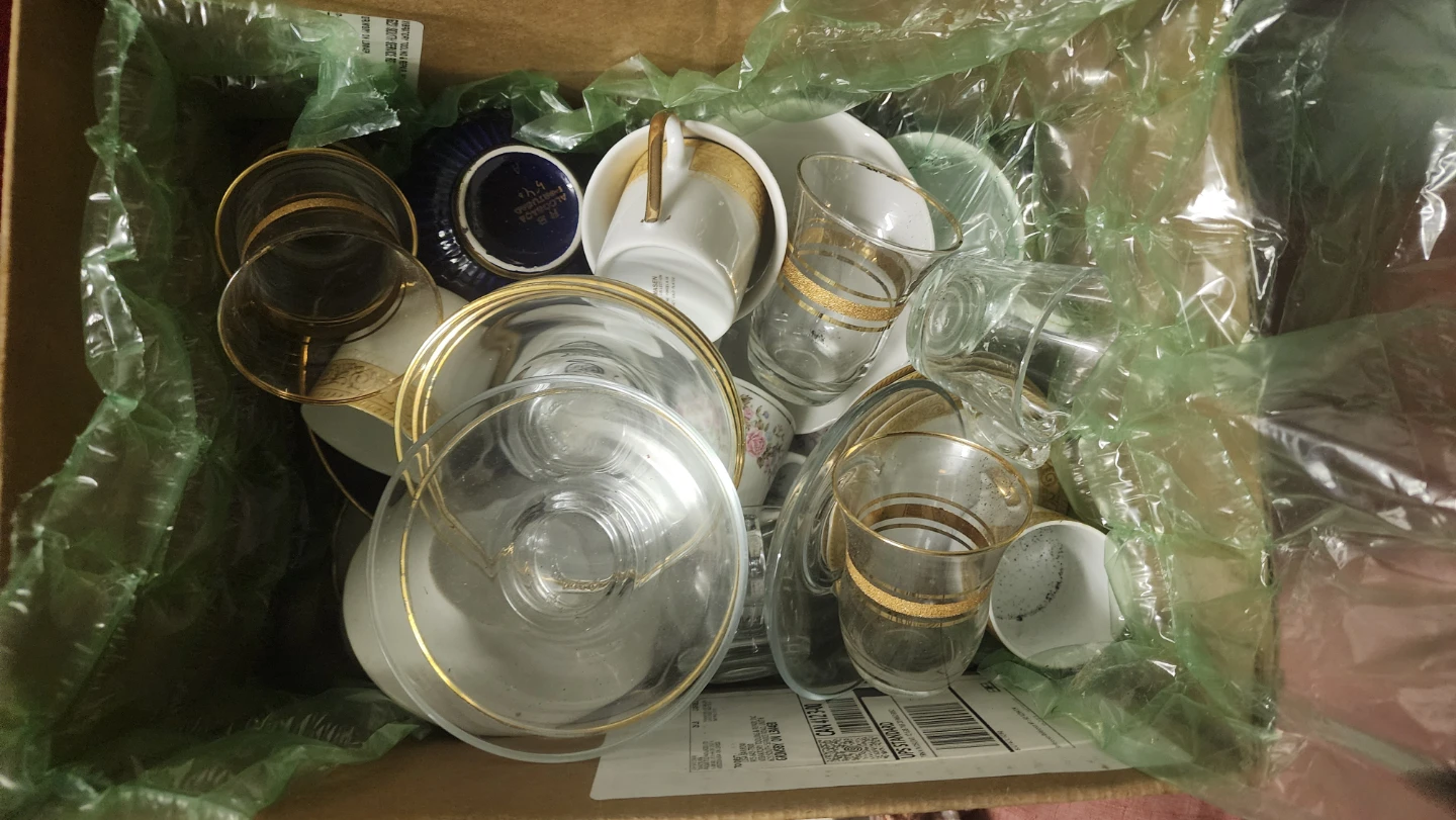 Assorted tea ware