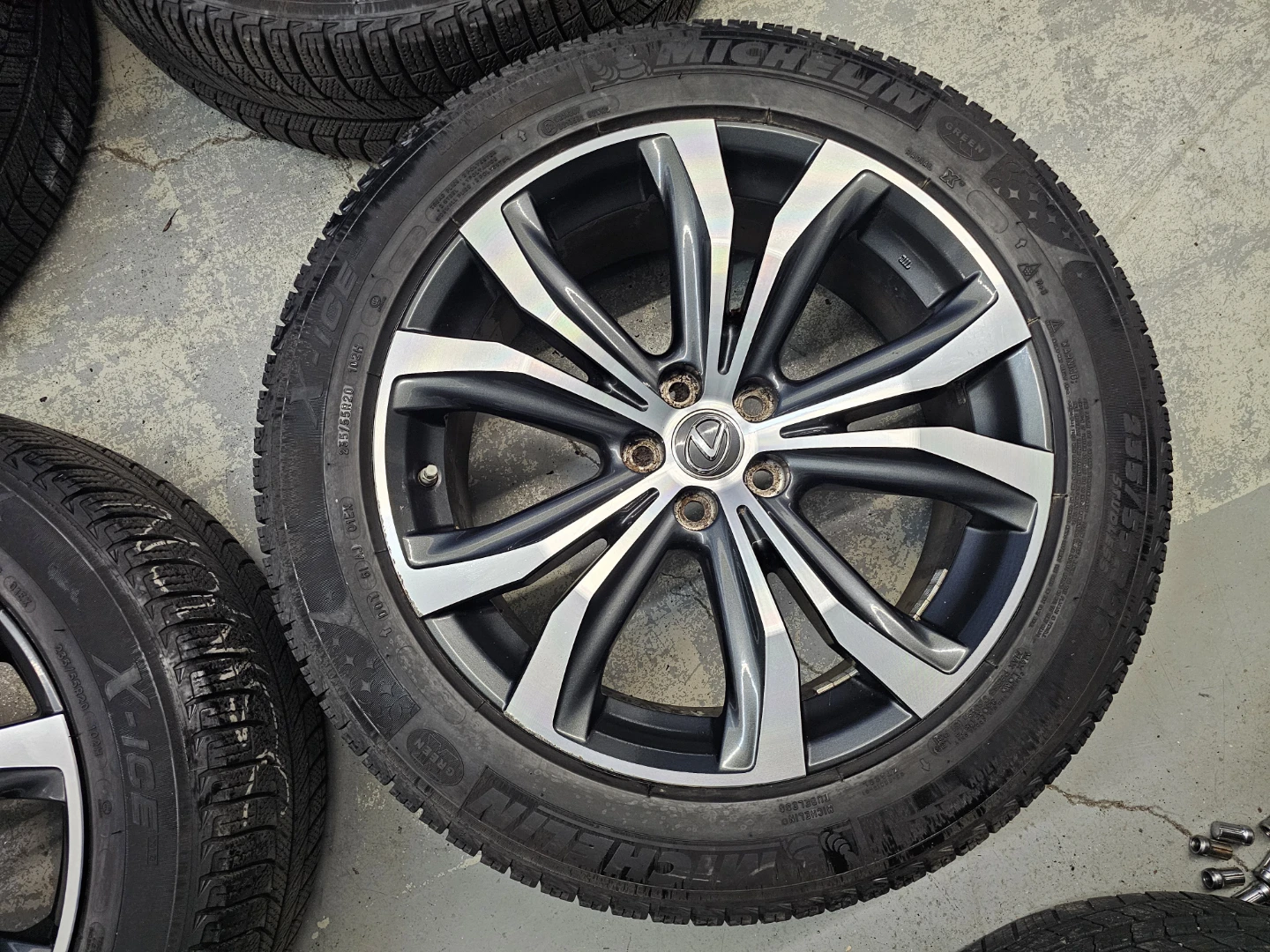 LEXUS RX350 WINTER TIRES ON O.E.M RIMS 235/55 R20