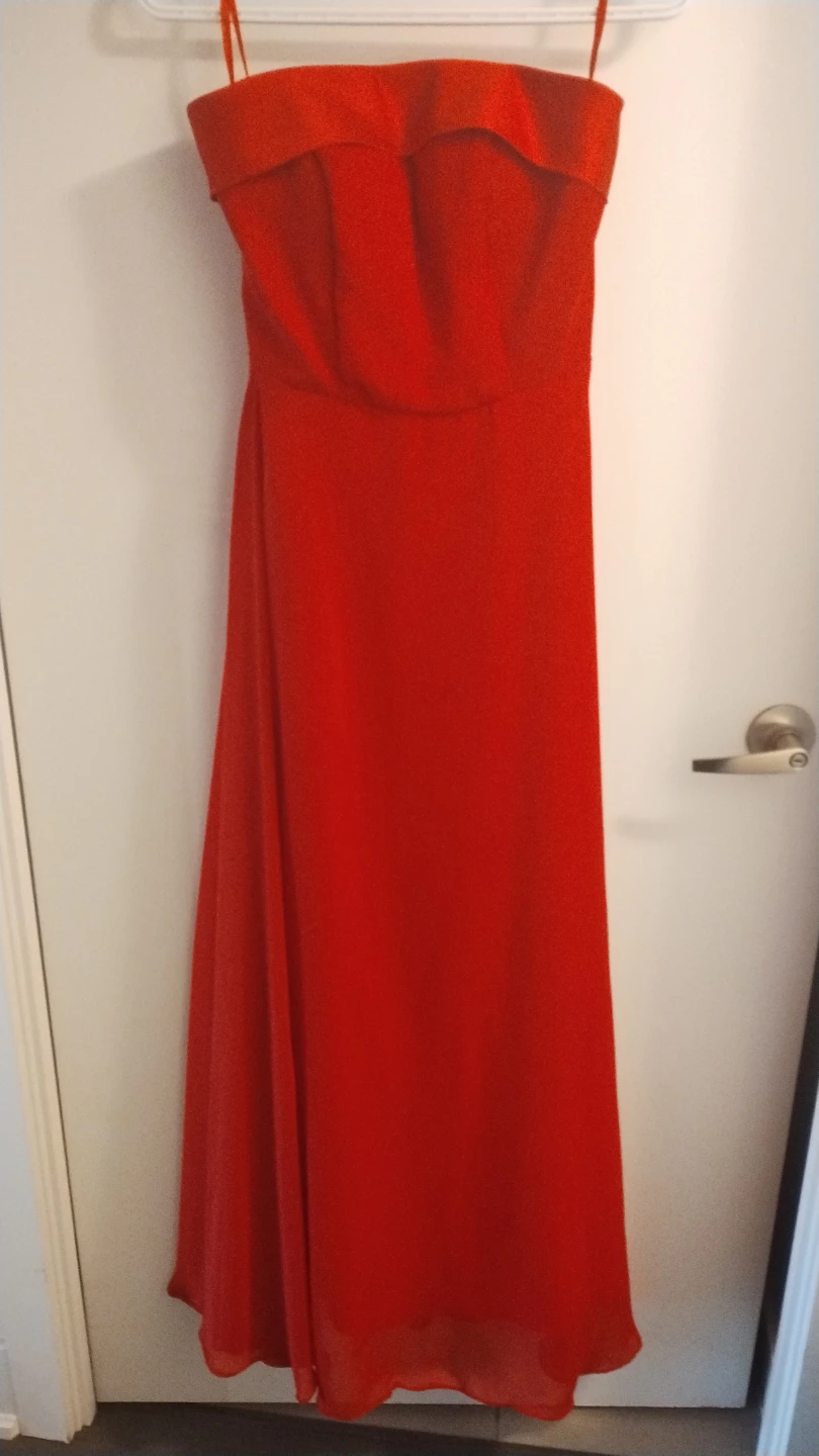Red Strapless A-line Formal Gown - photo 2