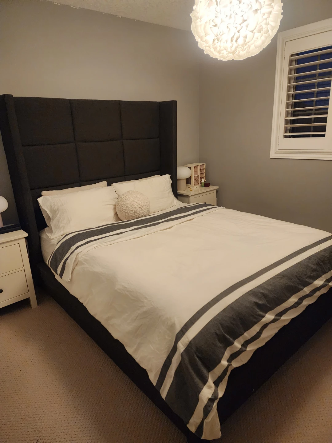 Urban Barn Queen Bed Frame – Great Condition - photo 2