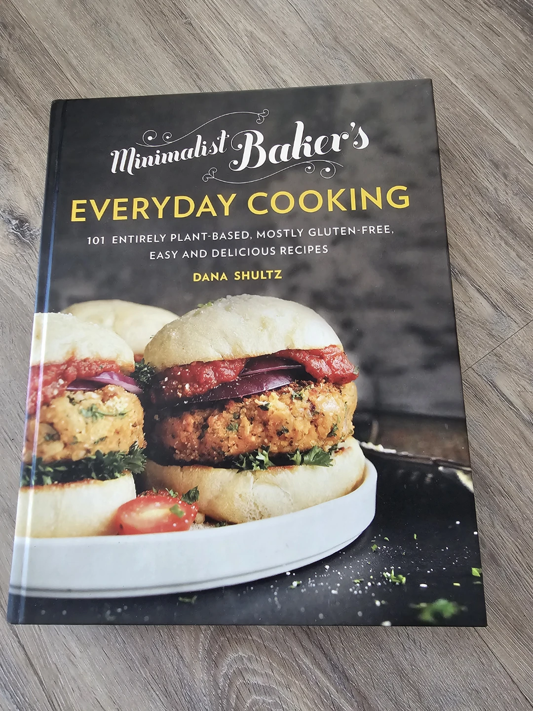 Minimalist Baker's Everyday Cooking Cookbook
