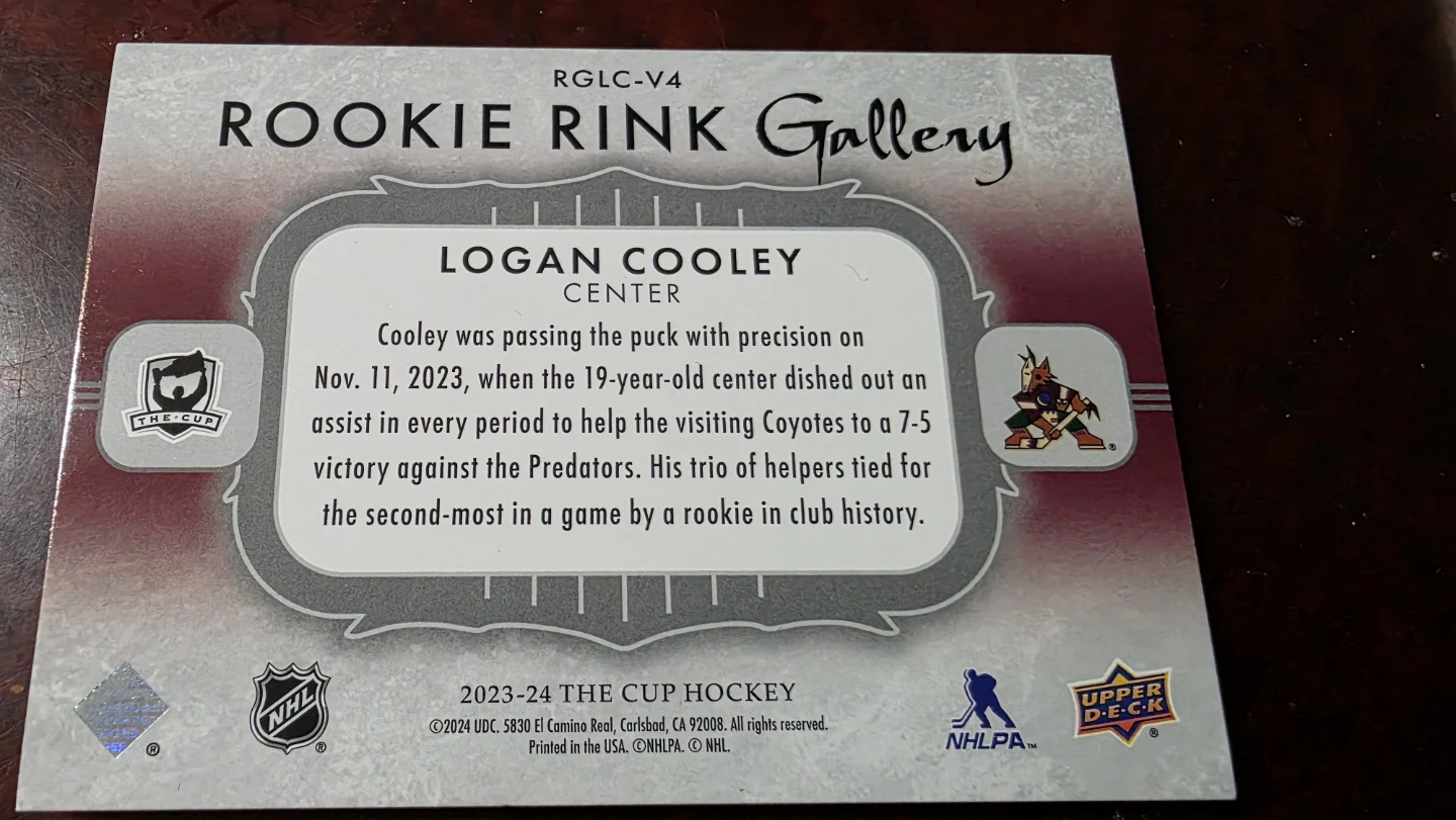 Logan Cooley Rookie Rink Gallery Hockey Card 52/99 - photo 2