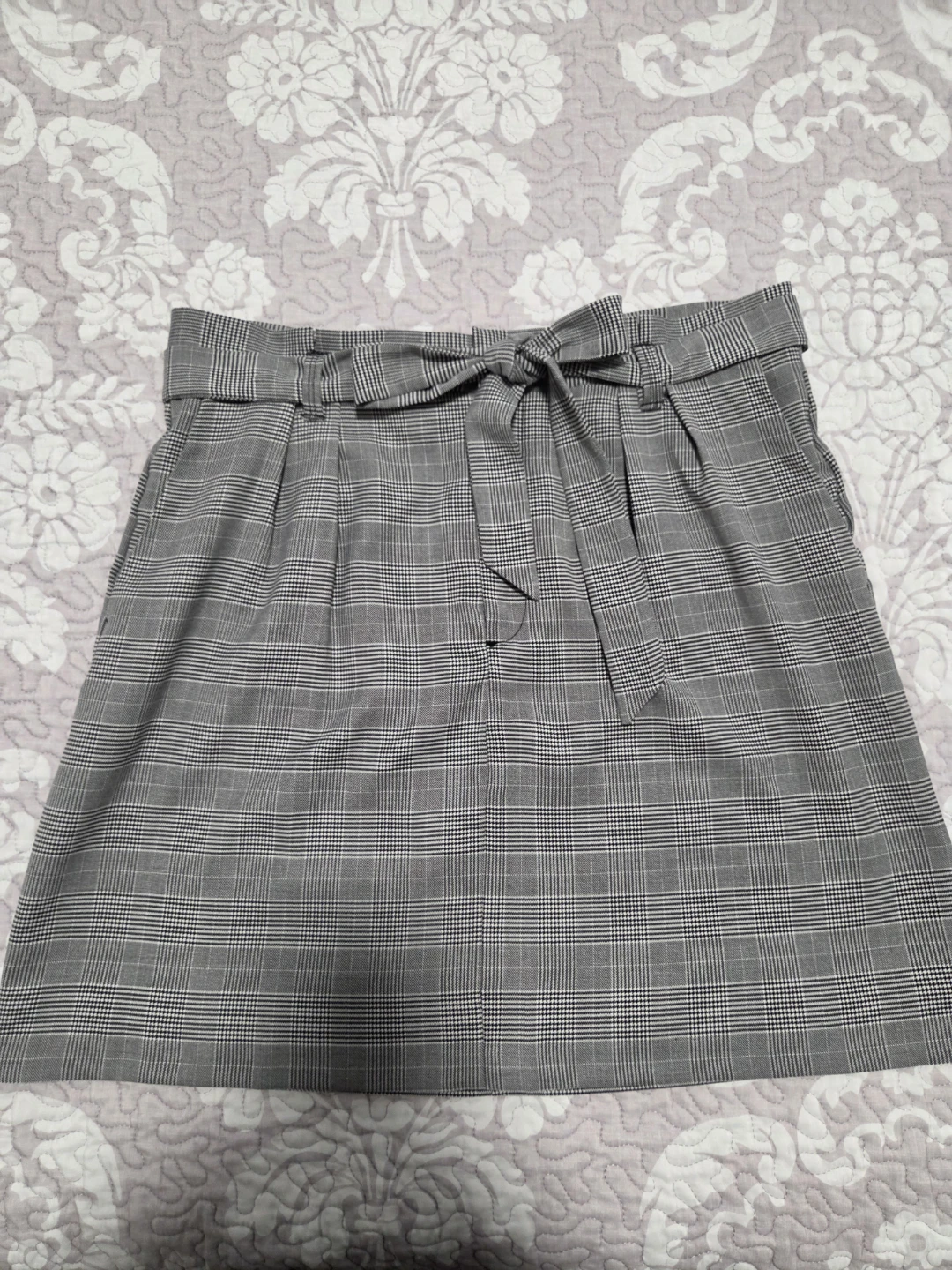 Banana Republic Plaid Skirt - Size 8