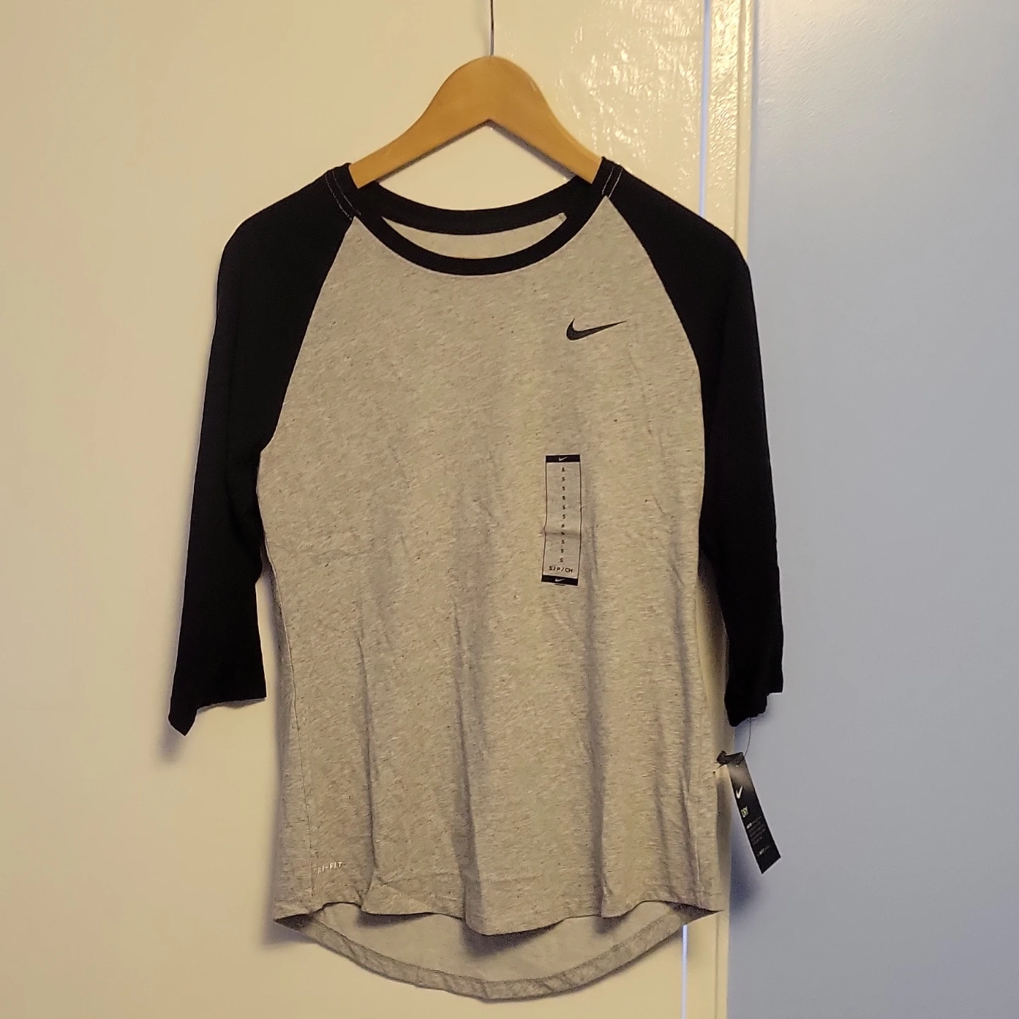 Nike The Nike Tee Raglan Baseball T-Shirt Size S - photo 3