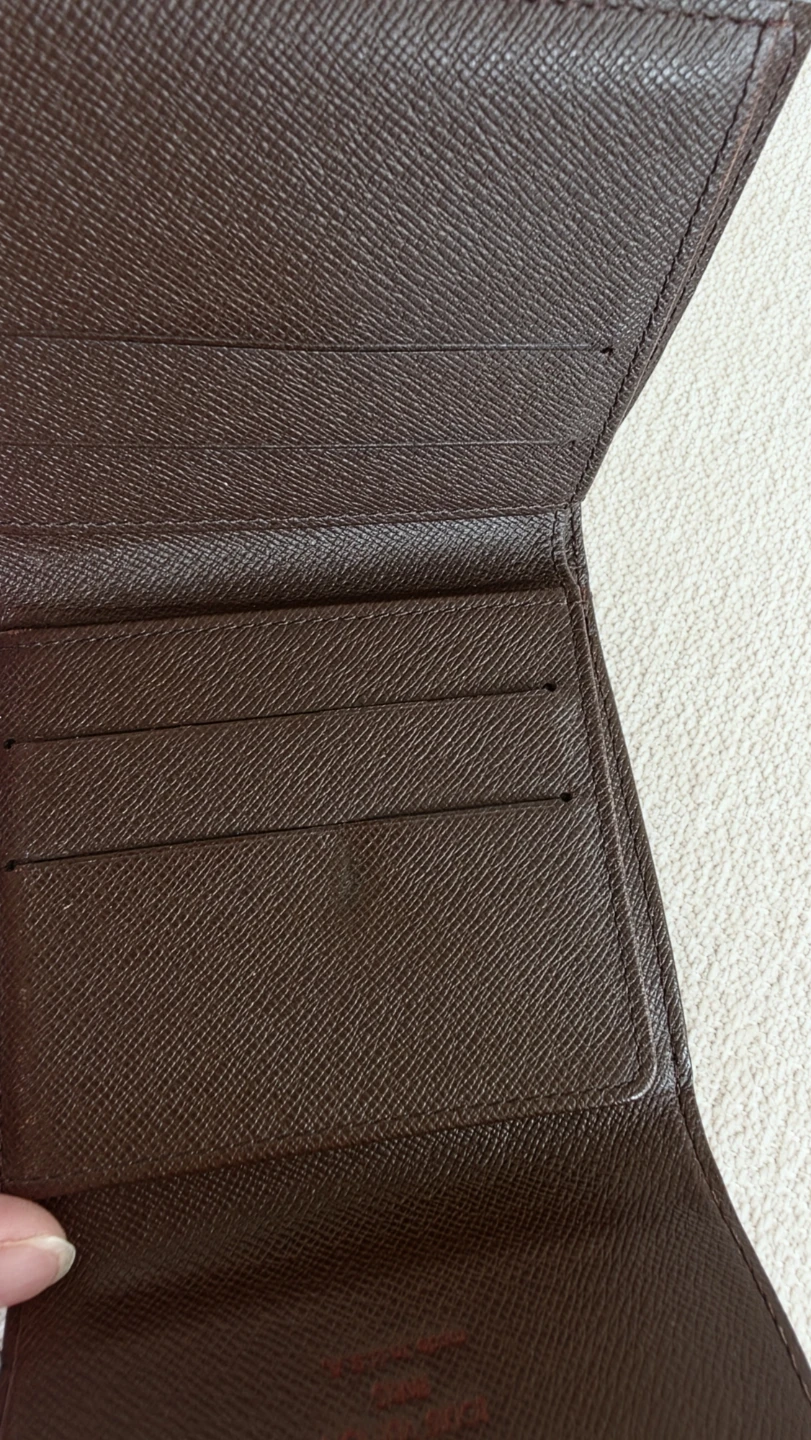 Louis Vuitton Damier Azur Canvas Compact Wallet - photo 4