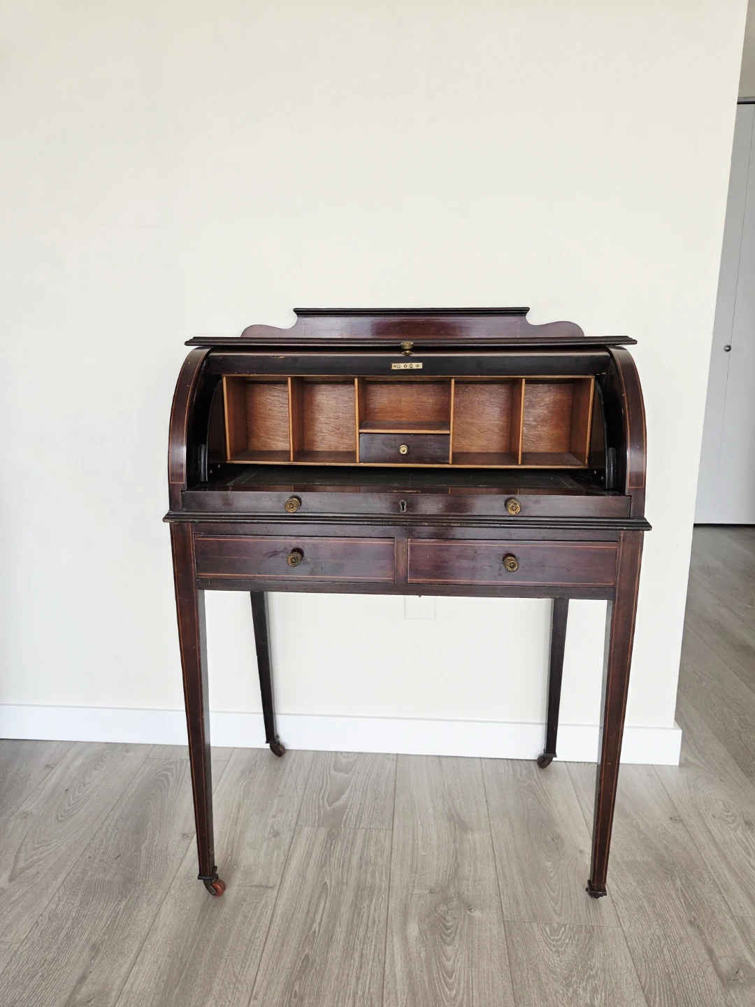 Antique English Edwardian Mahogany Inlaid Cylinder Writing Desk - photo 4
