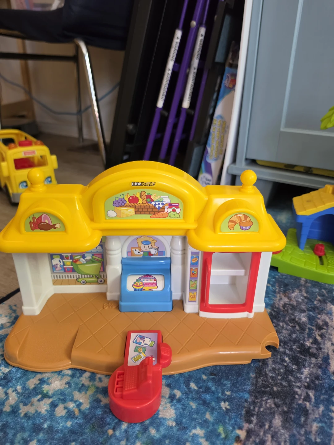 Fisher-Price Little People Village Vet Playset - photo 4
