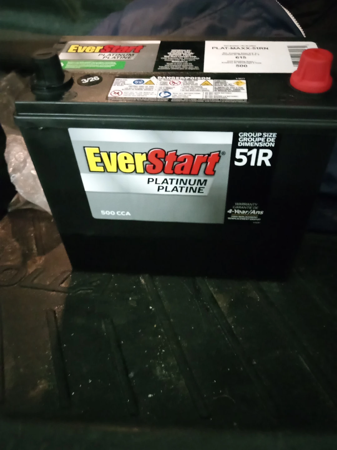 EverStart Platinum Platine 51R Car Battery