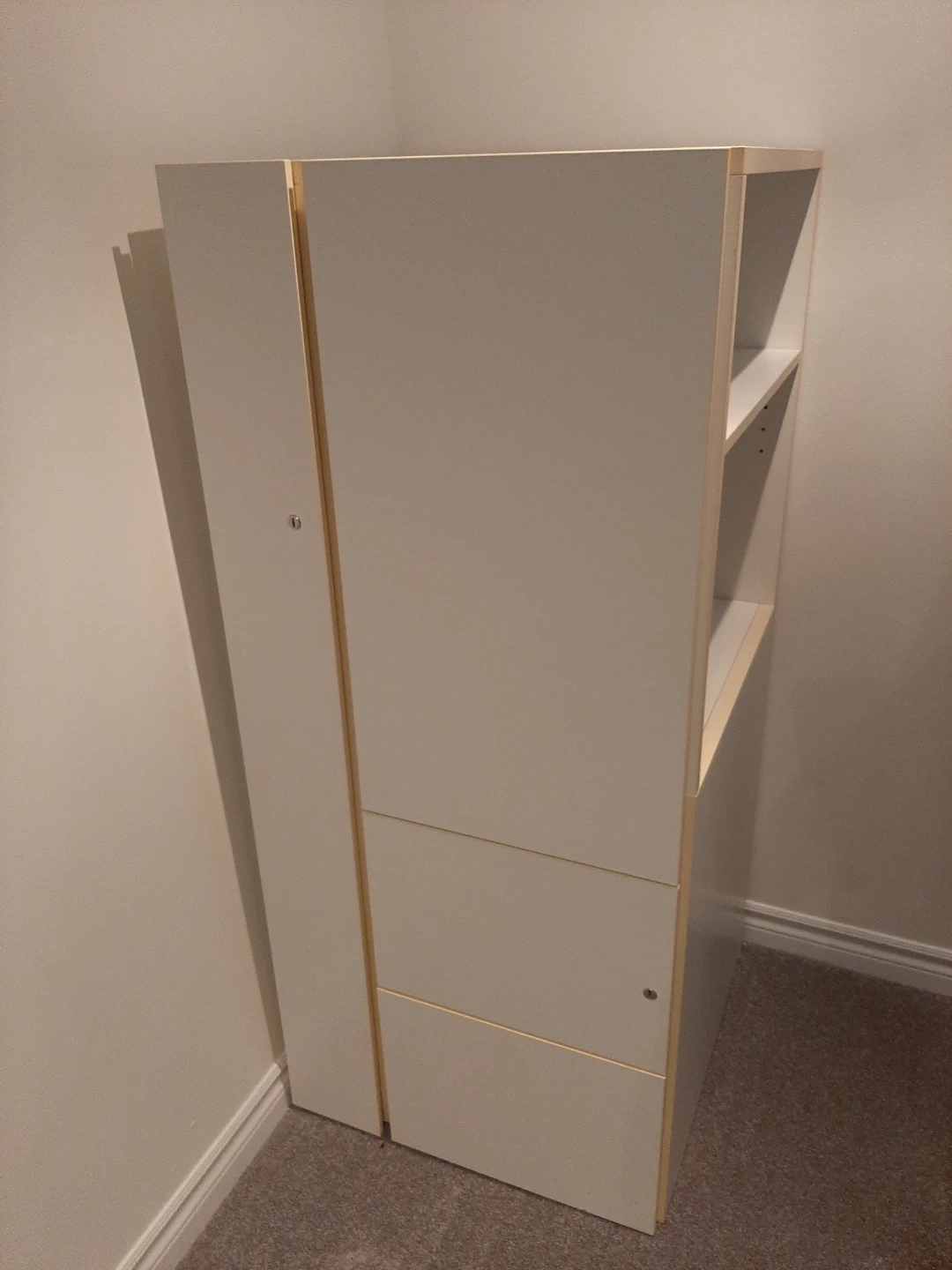 Office storage cabinet with filing drawers and shelves