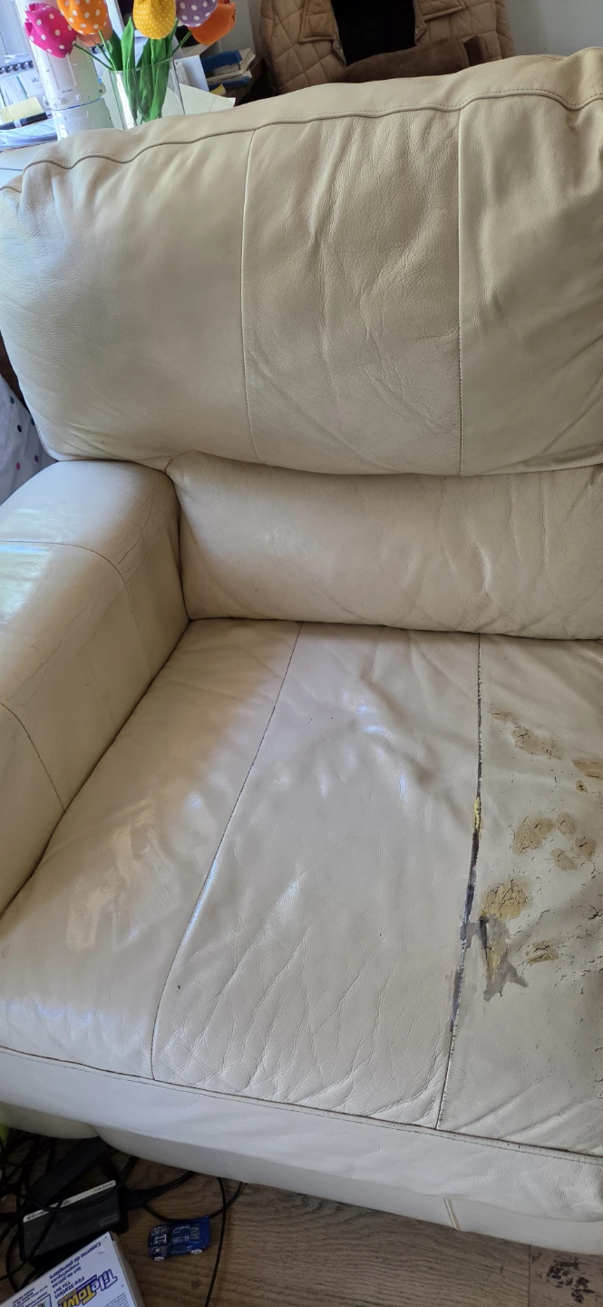 Cream Leather Sofa - 3 Seater - photo 3