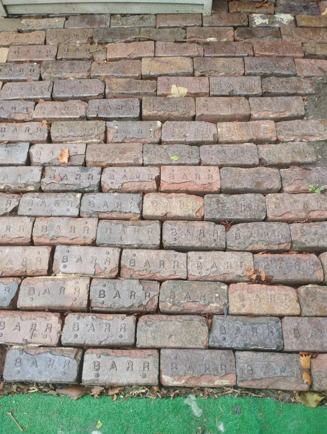 Used Bricks (Barr Brand) - photo 2