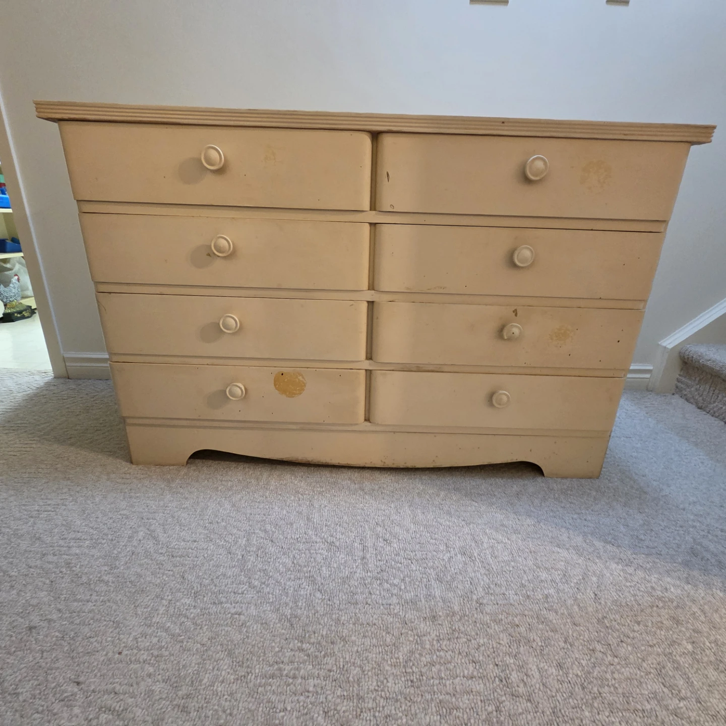 8 Drawer Dresser