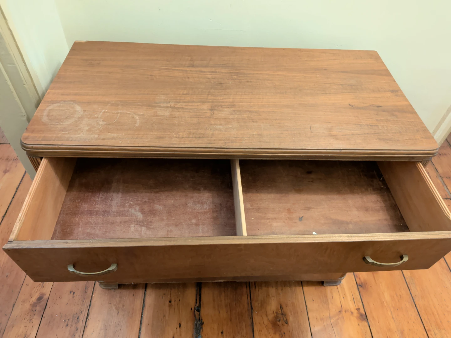 Vintage Wooden Dresser with 3 Drawers - photo 3
