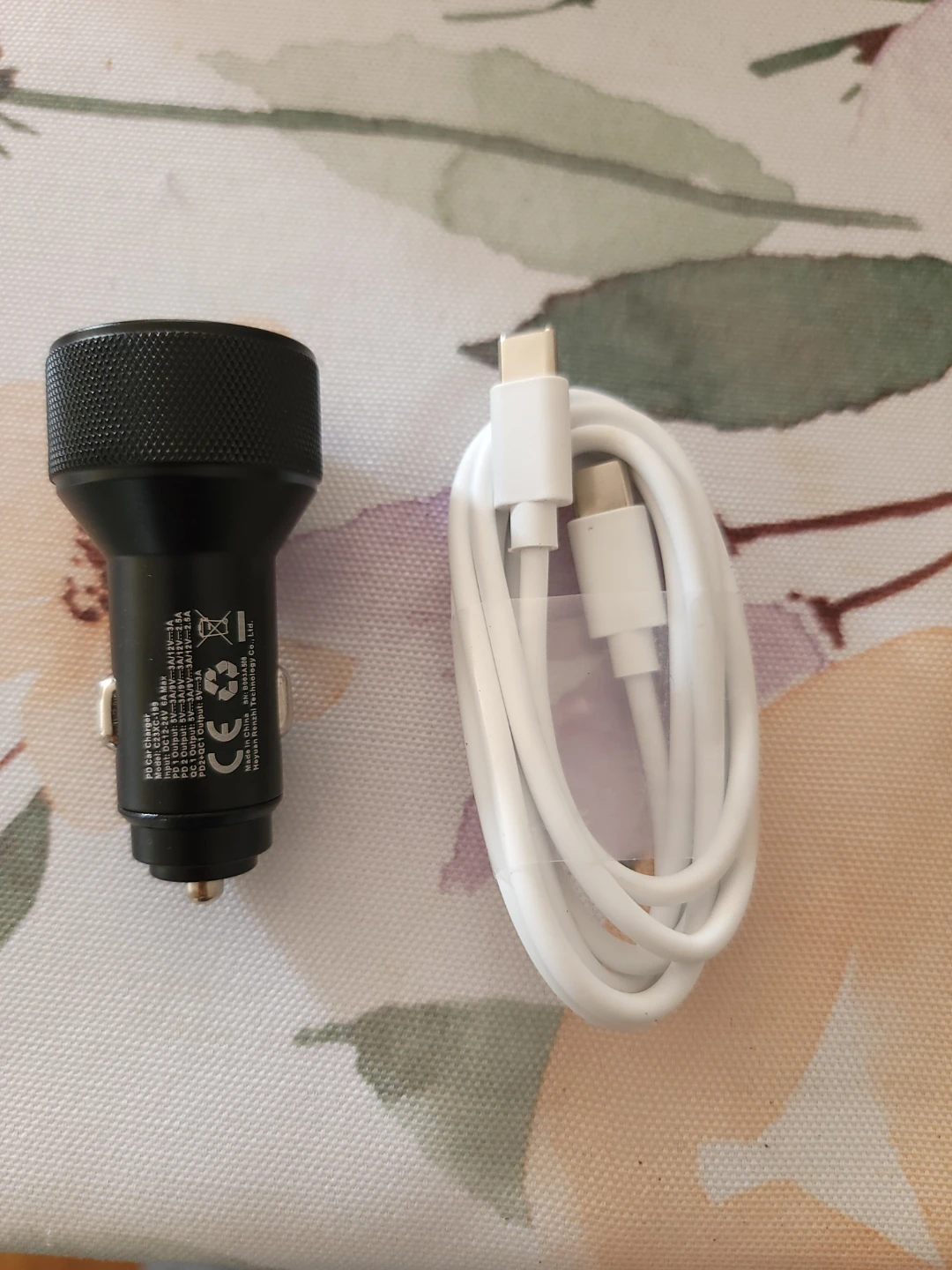 Fast Car Charger (2x USB-C, 1x USB) + Cable - Brand New