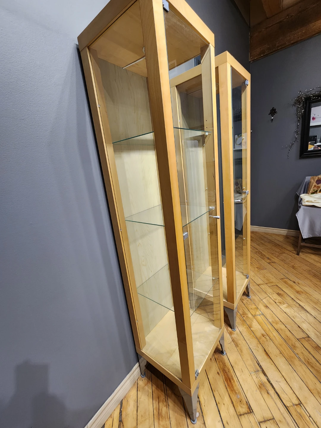 Glass  cabinets - photo 3