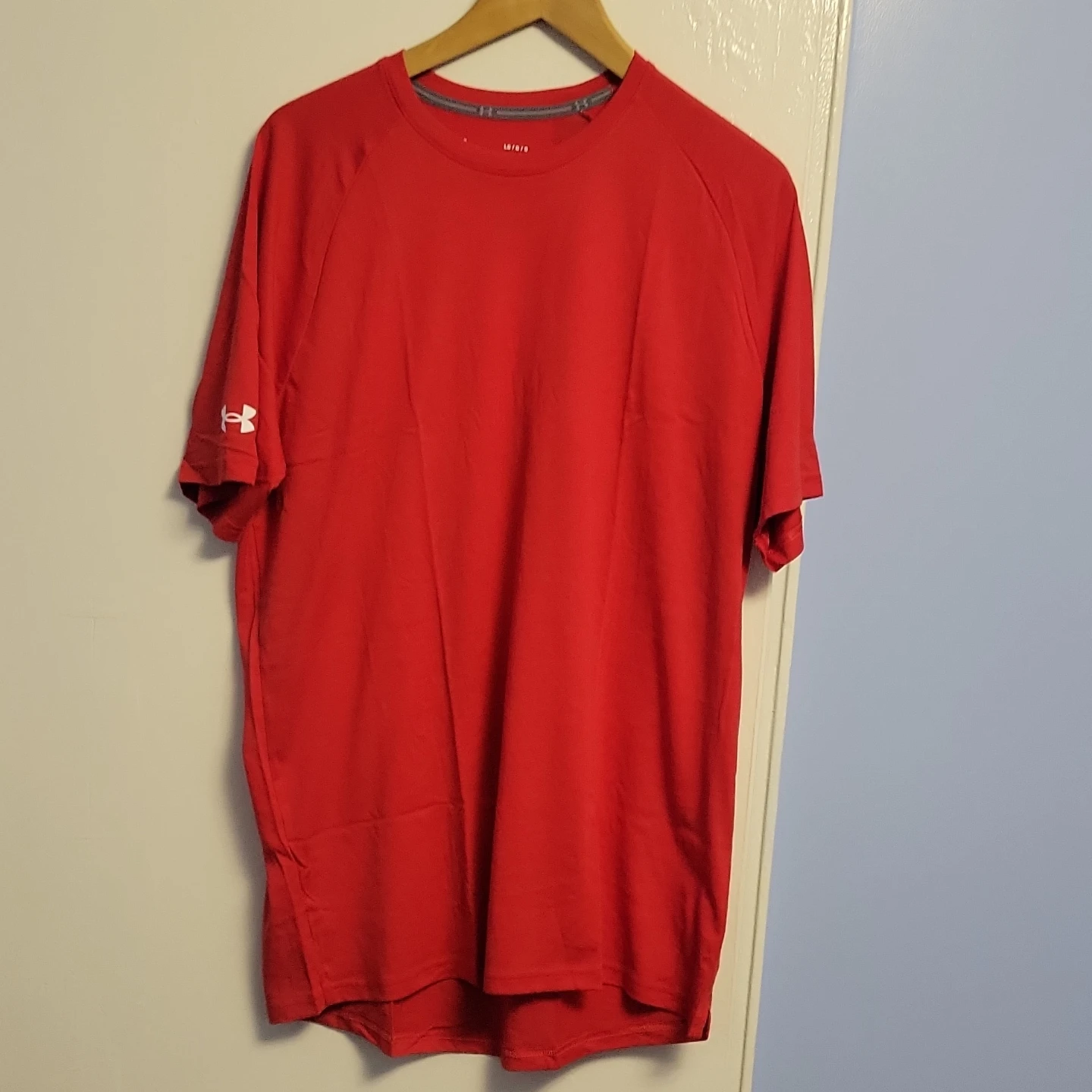 Under Armour Red T-Shirt - photo 3