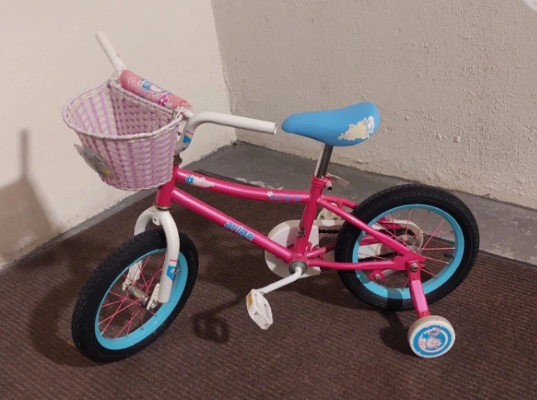 Avigo Pink Girls Bike with Basket