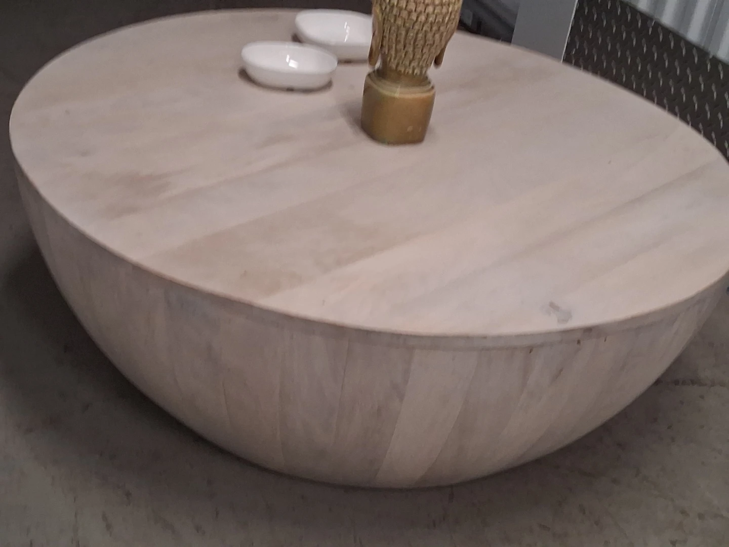 West Elm Volume Round Drum Coffee Table (36" - Natural / Blonde - photo 4