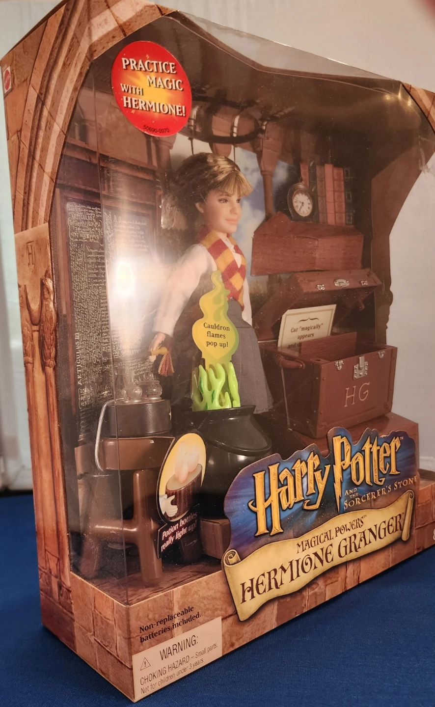 New! Harry Potter Magical Powers Hermione Granger Doll - photo 4
