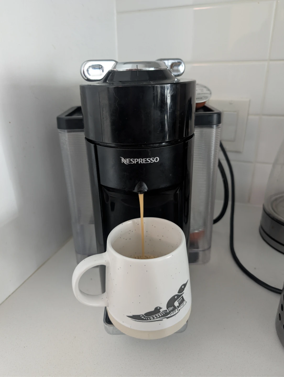 Nespresso Vertuo Coffee Machine - photo 3