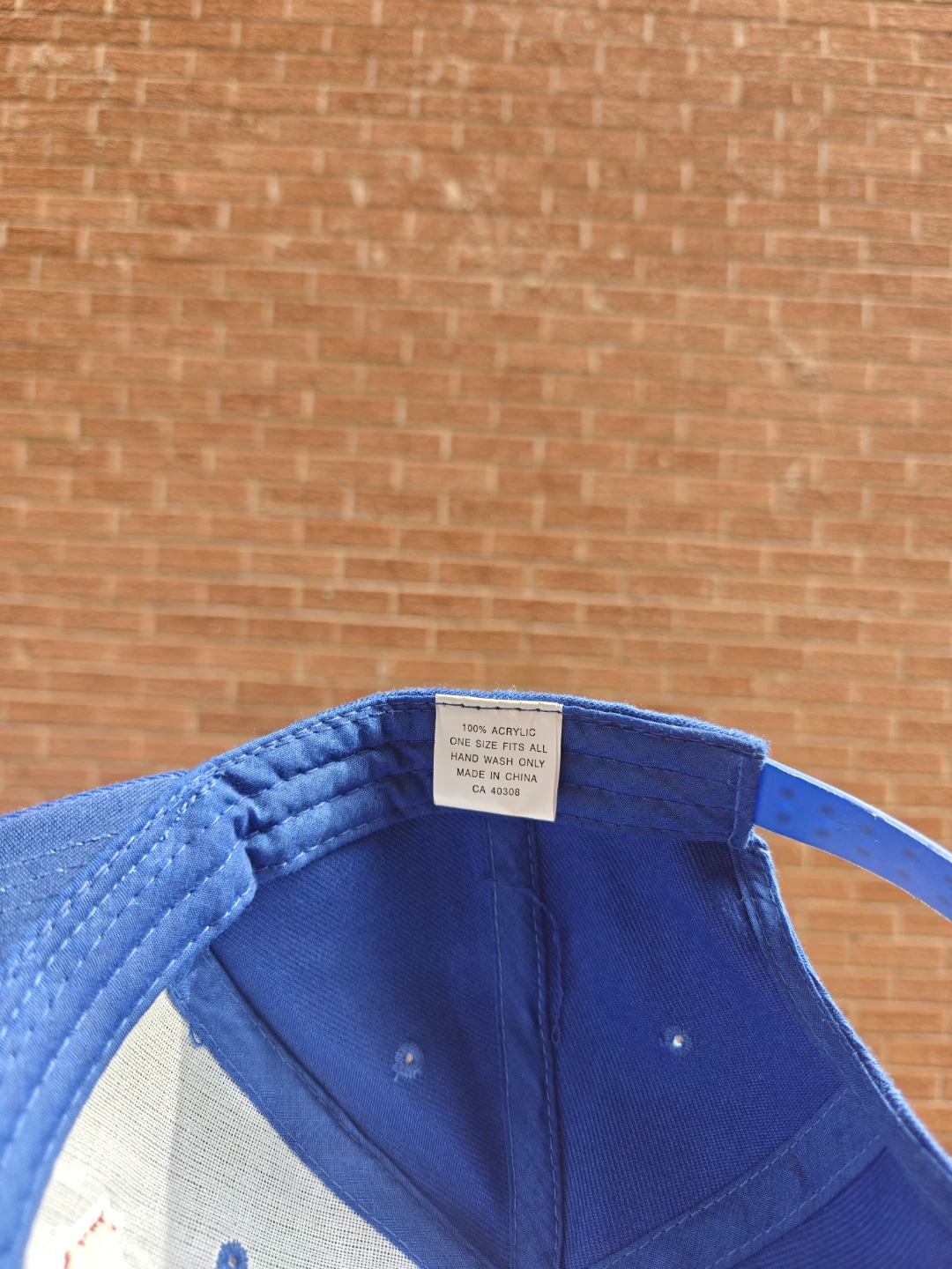 Blue Jays hat - worn once - photo 4