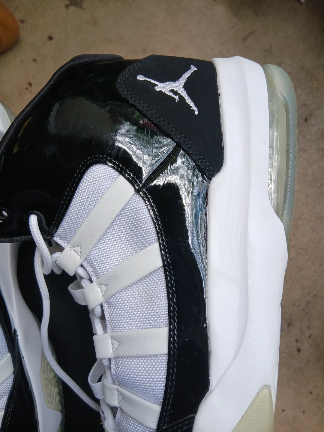 Air Jordan 11 Retro Men's Shoes - photo 2