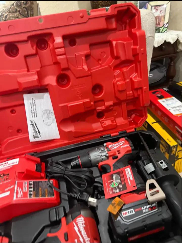 Milwaukee M18 FUEL cordless power tool set. - photo 3