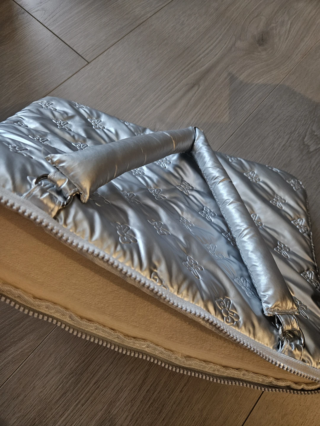 Silver Quilted Laptop Sleeve Bag - photo 3