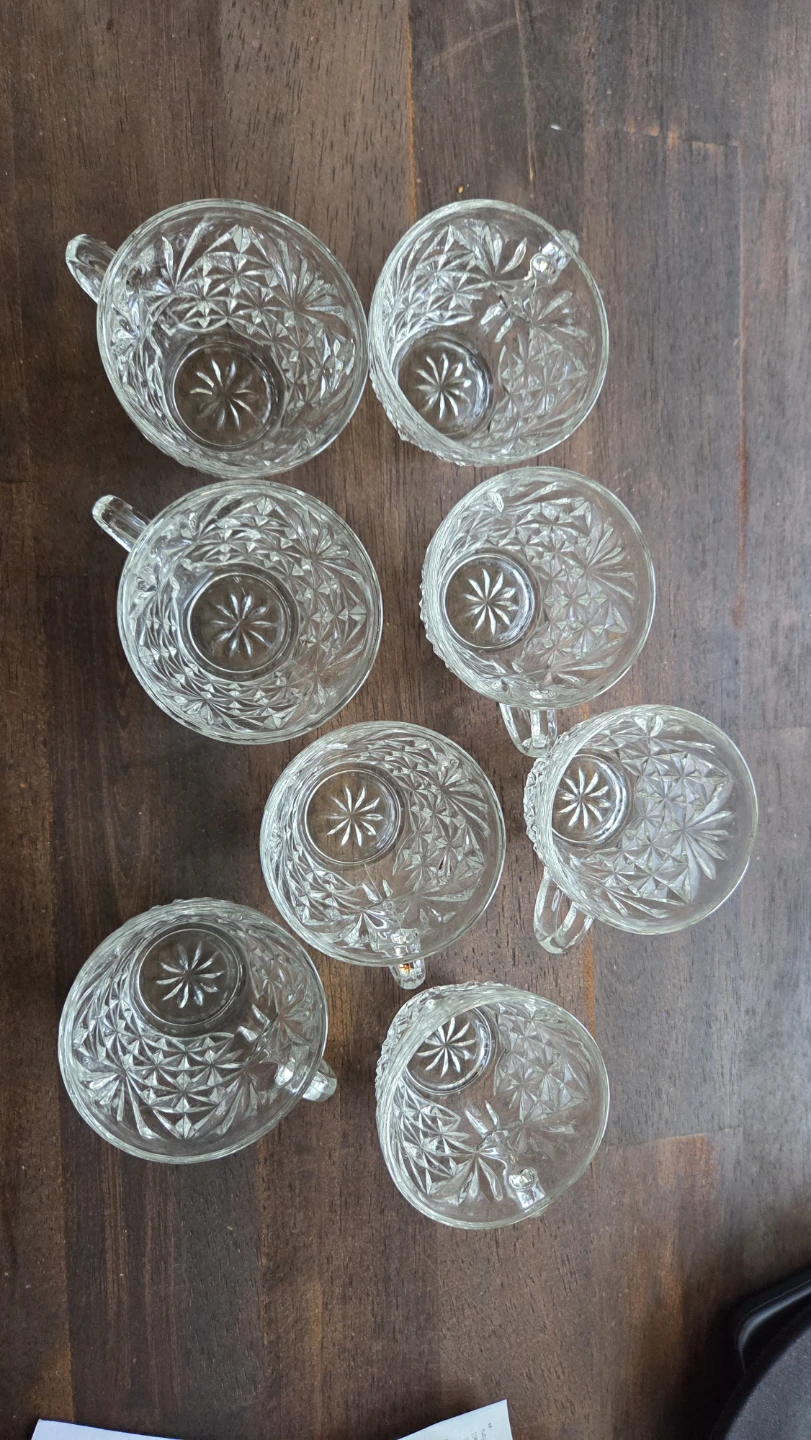 Set of 8 Vintage Clear Glass Cups - photo 4