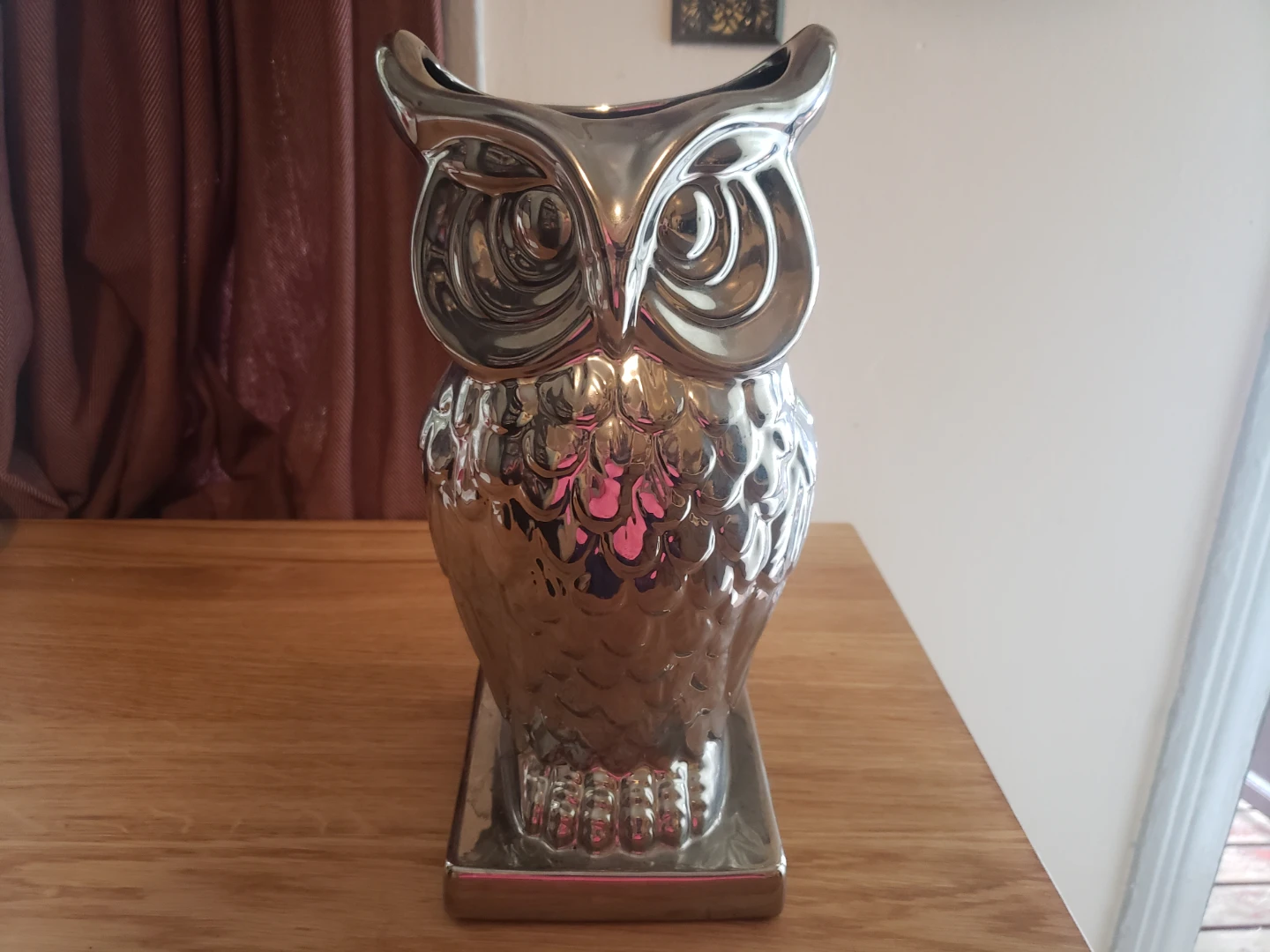 Pretty owl vase 12 inch tall