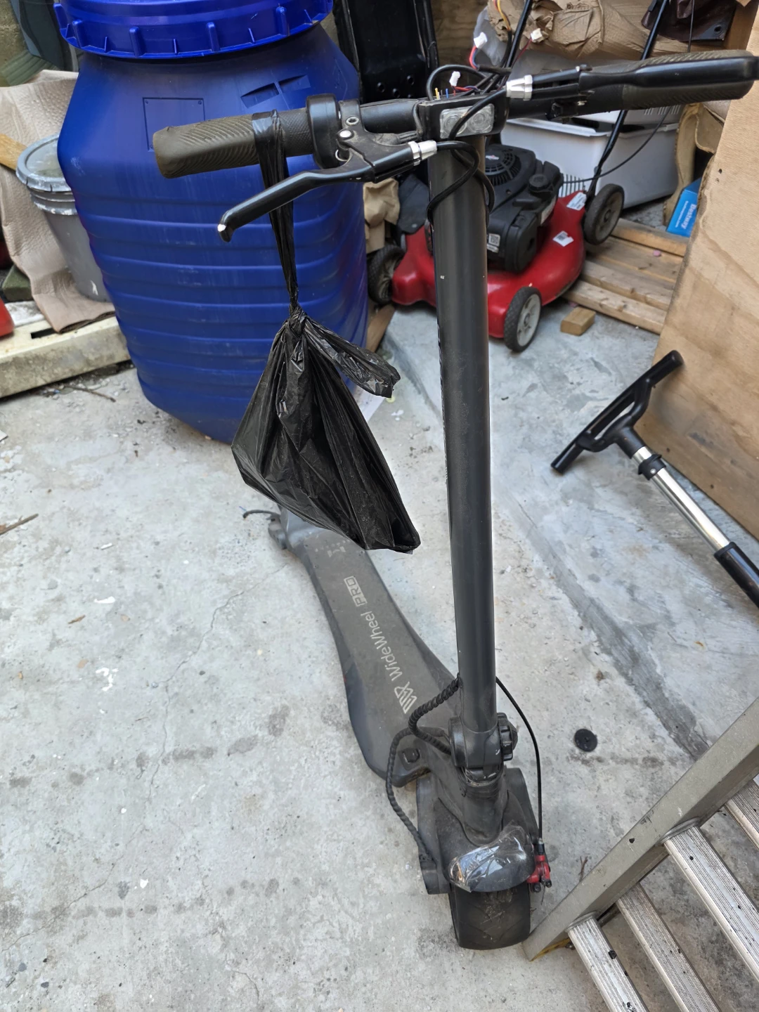 Wide wheel pro   scooter