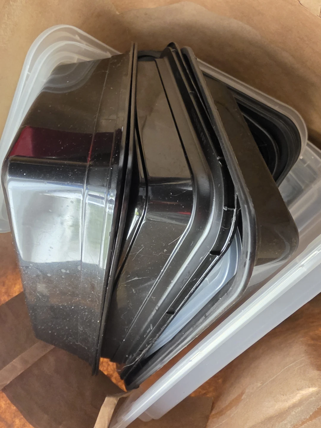 Black Plastic Food Storage Containers with Lids