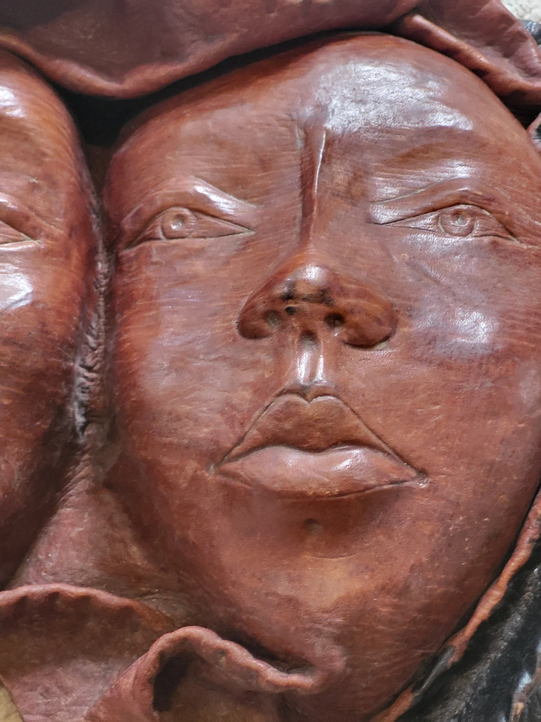 Leather Wall Hanging - Double Face Art - photo 3