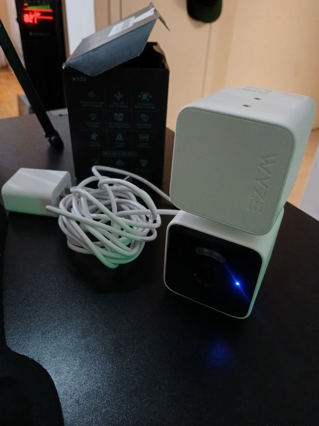 wYZE wifi 360⁰ security camera | night vision |  2-way talk - photo 2