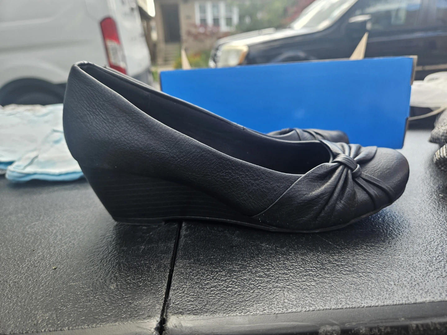 Yuii Black Wedge Heels - photo 2