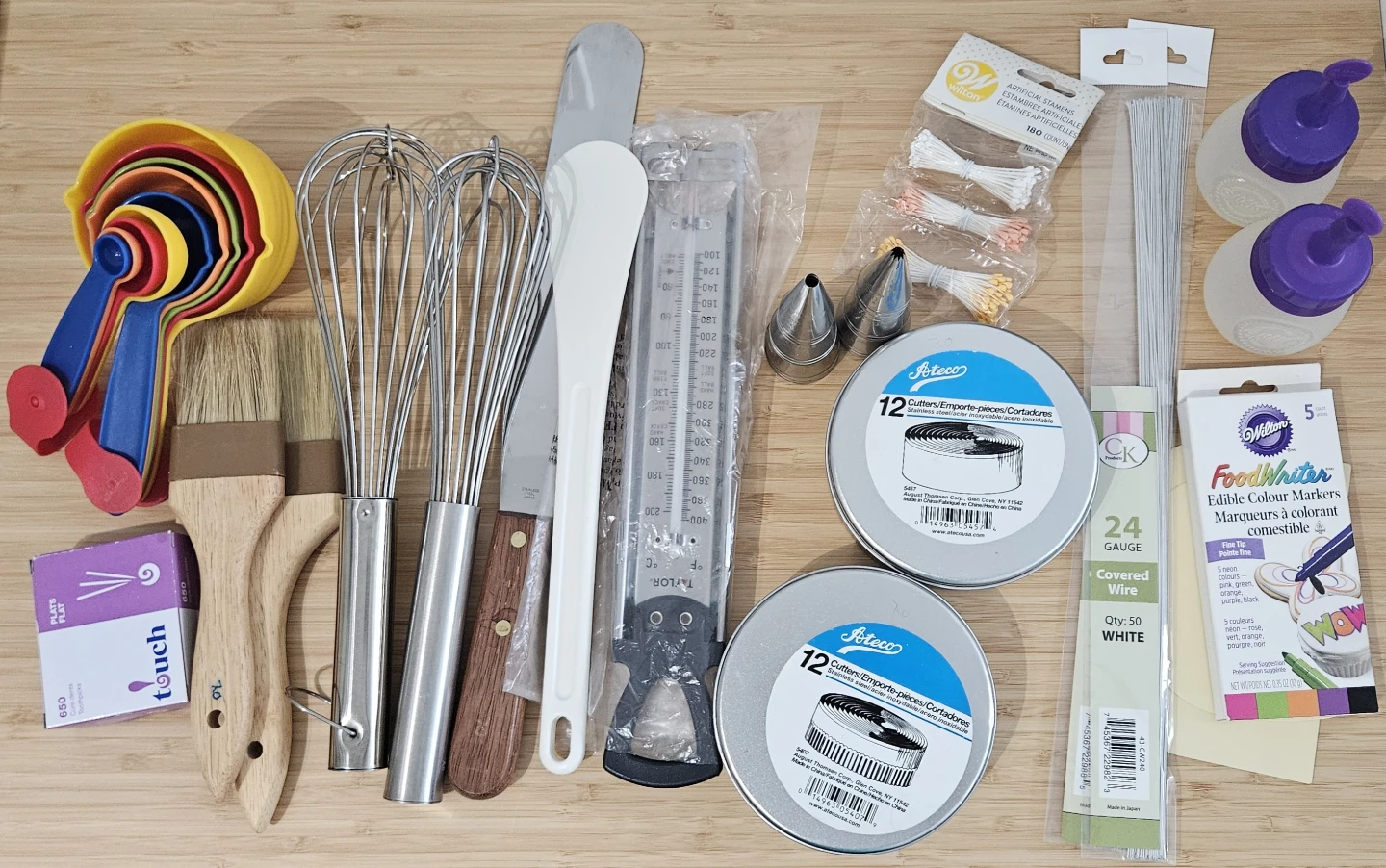 Baking and Cake Decorating Supplies Bundle