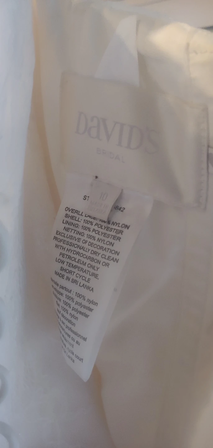 David's Bridal Strapless Wedding Dress - photo 5