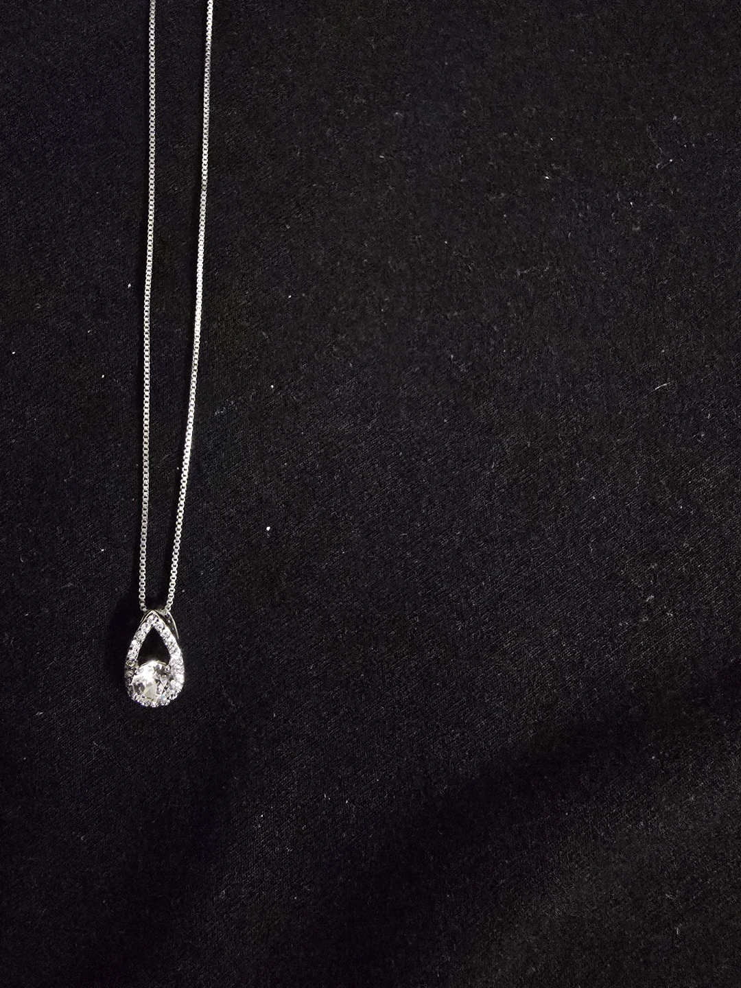 swarovski sparkly Teardrop Necklace and Earrings Set - photo 2