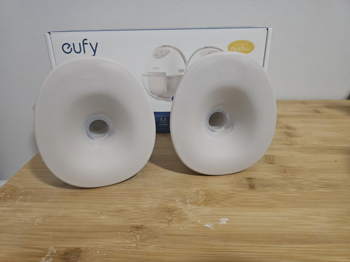 Eufy Smart Double Electric Breast Pump - photo 5