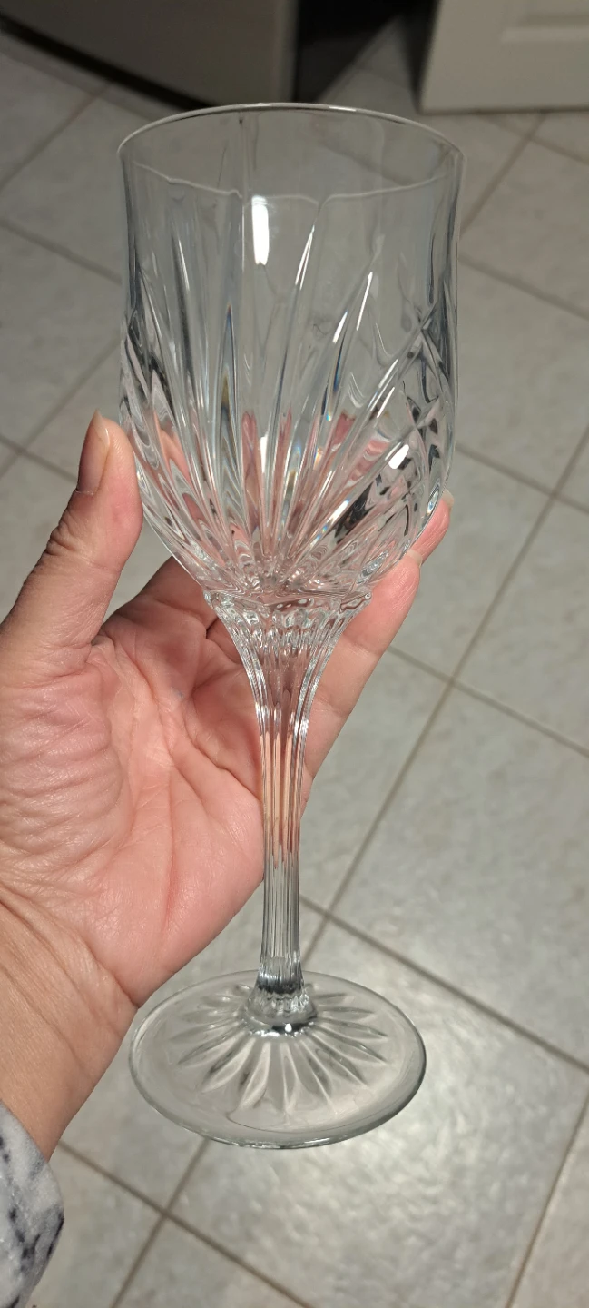 Crystal Wine Glass x 8 - photo 2