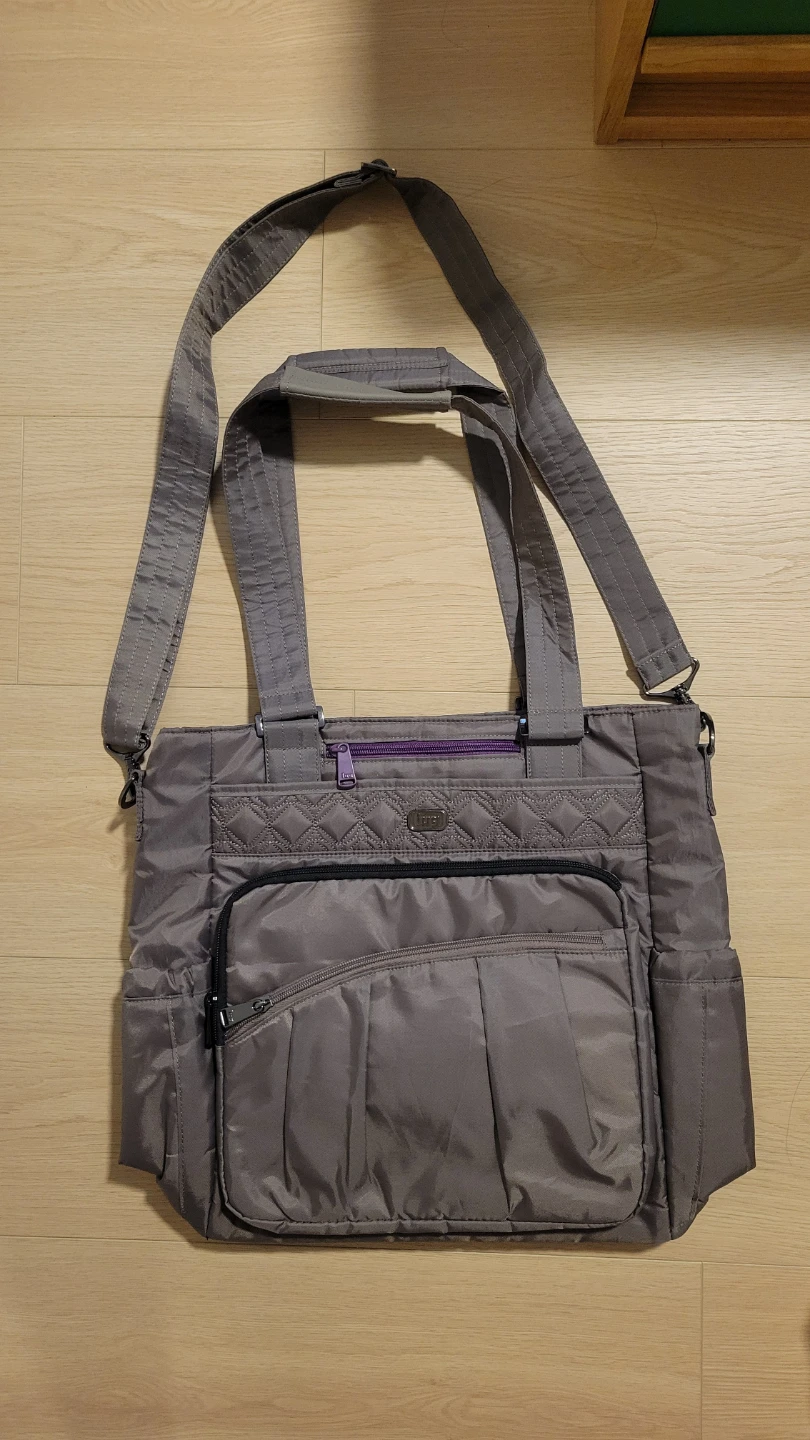 Lug Ace Tote Bag