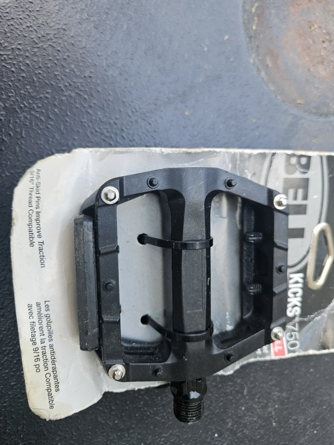Bell Kicks 750 Bike Pedals