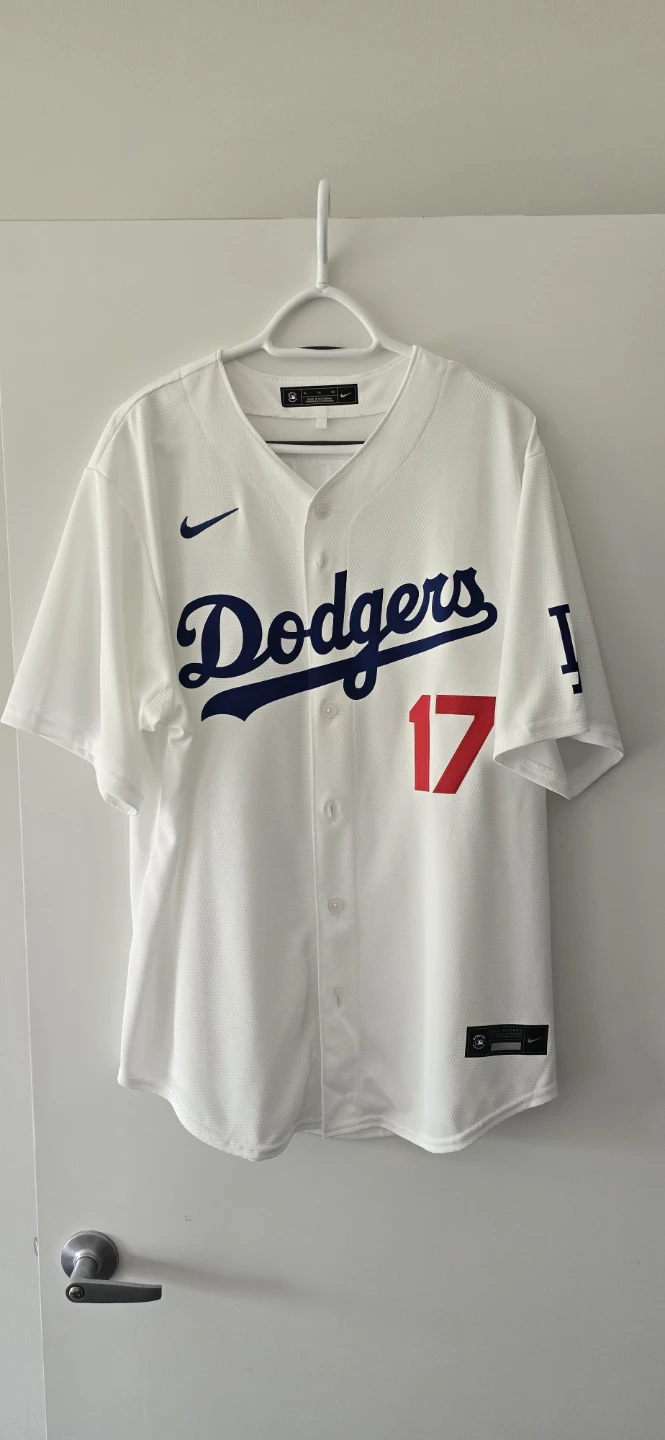 Los Angeles Dodgers Ohtani Nike Jersey XL