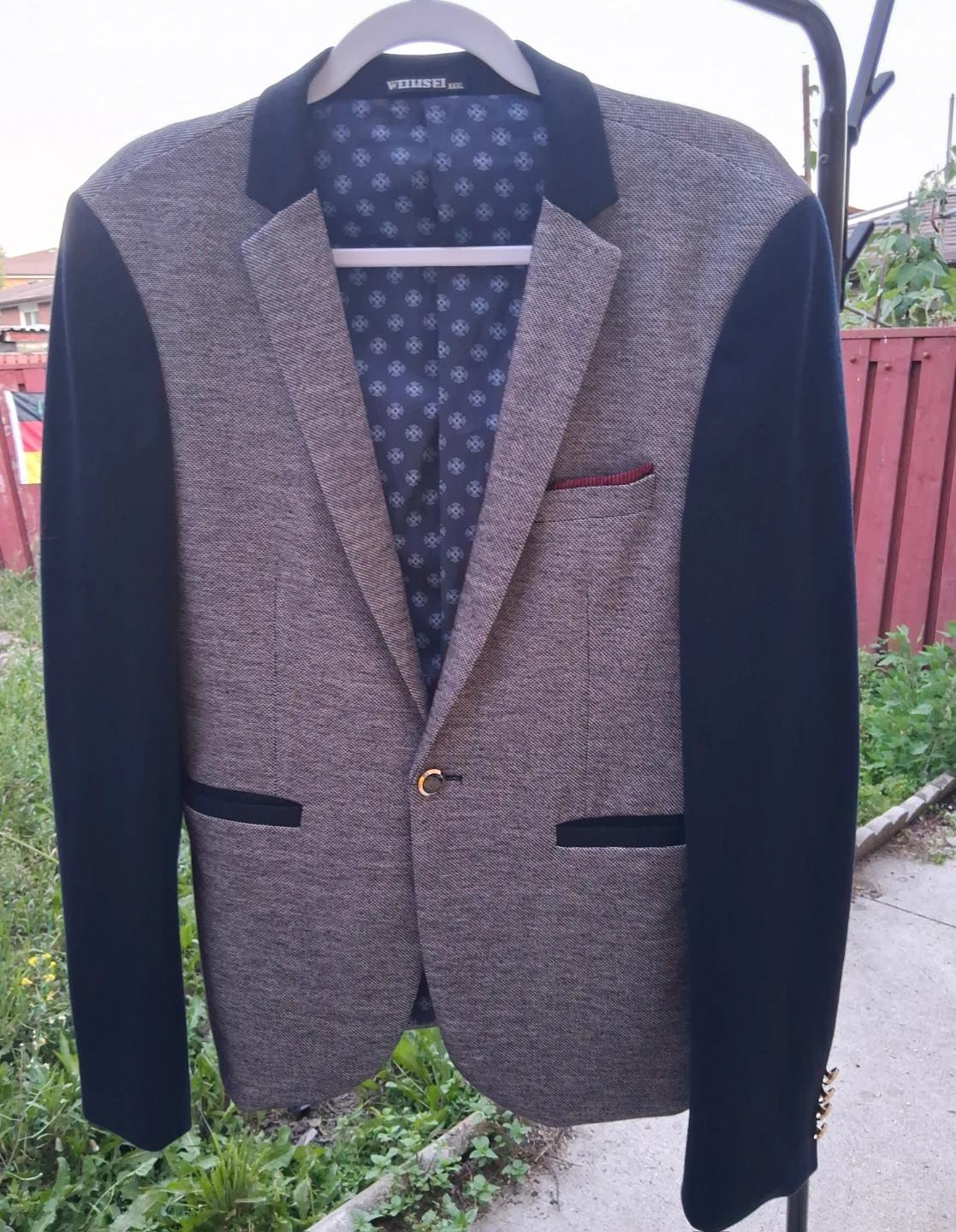 Men's Blazer with Skull Detail
