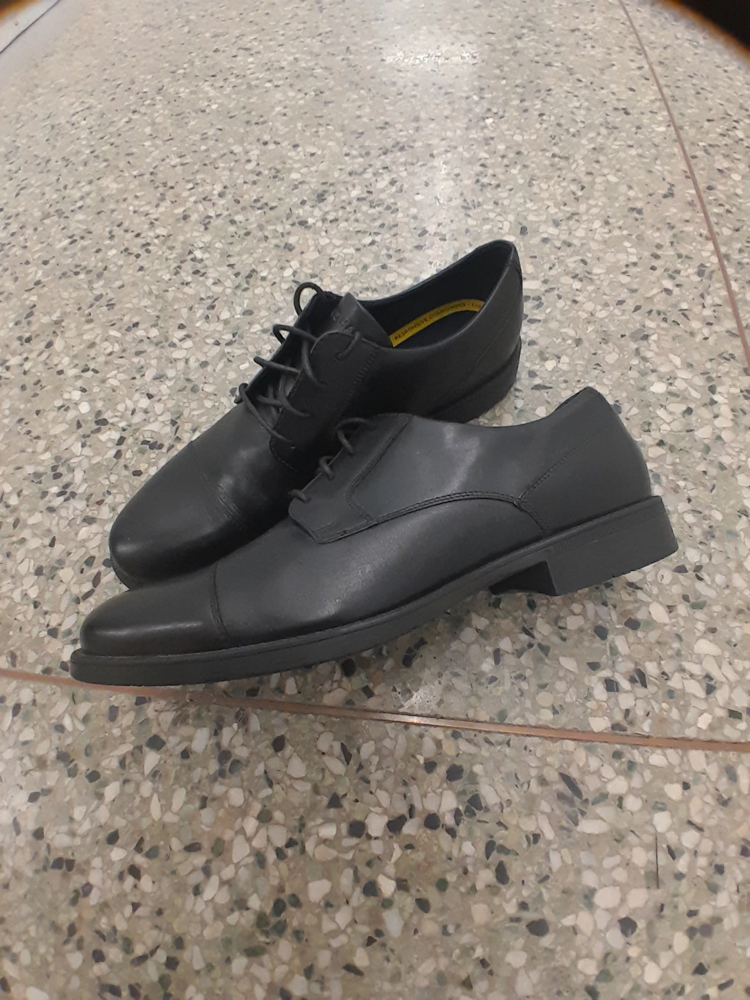 Cole Haan Black Leather Cap Toe Oxford Shoes Men's Size 10 - photo 3