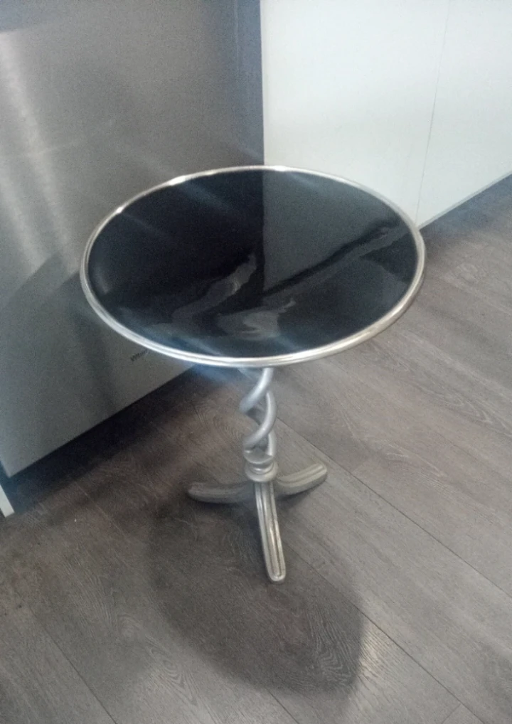 Round Side Table with Metal Base
