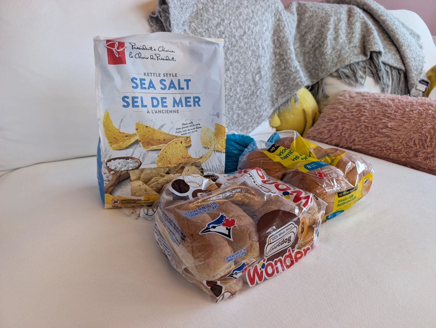 Sea Salt Kettle Style Chips & Wonder Bread Buns