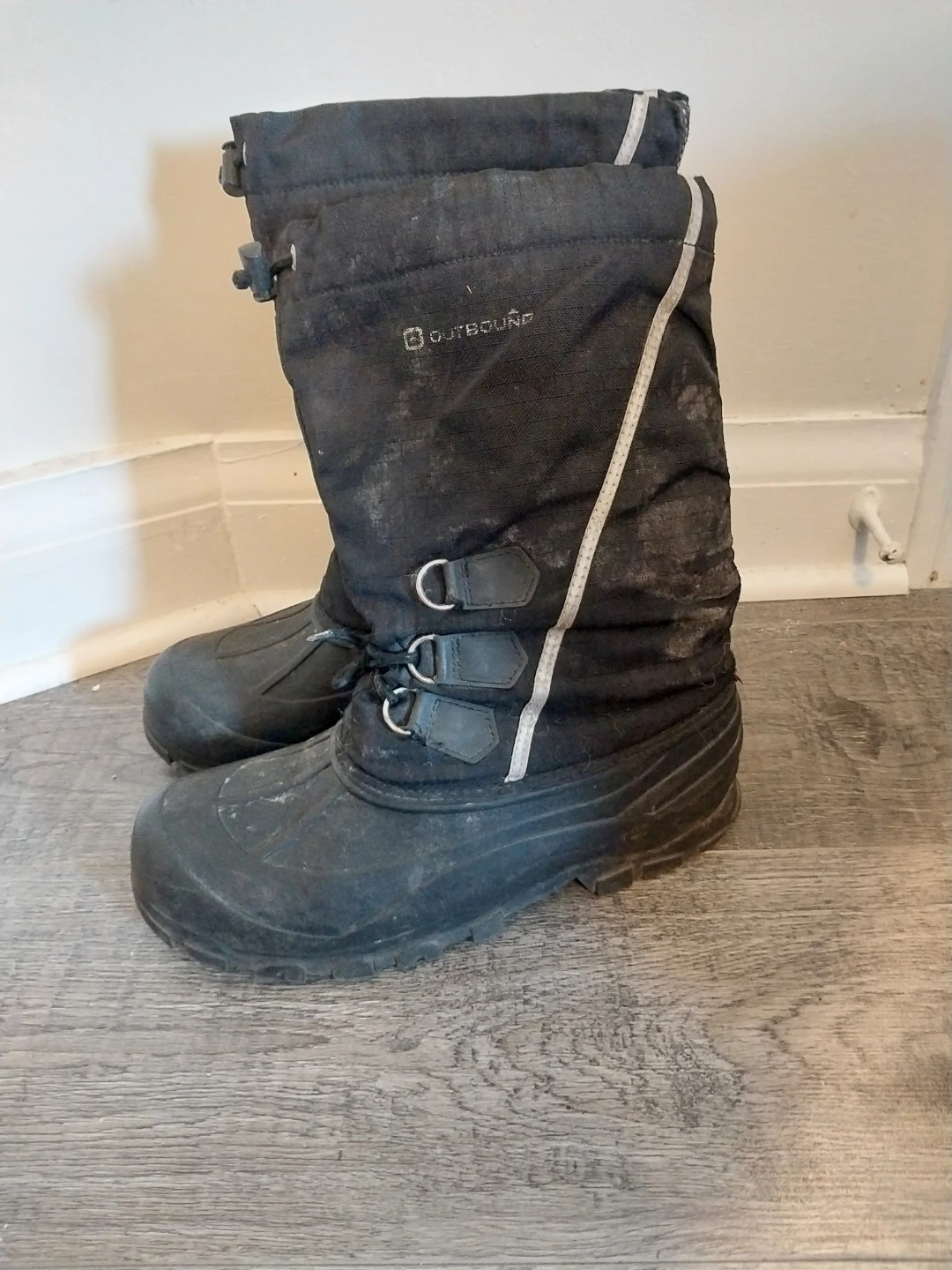 Winter boots