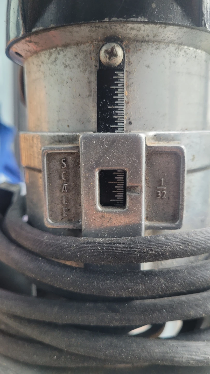 Craftsman Router 5/8 HP - photo 4